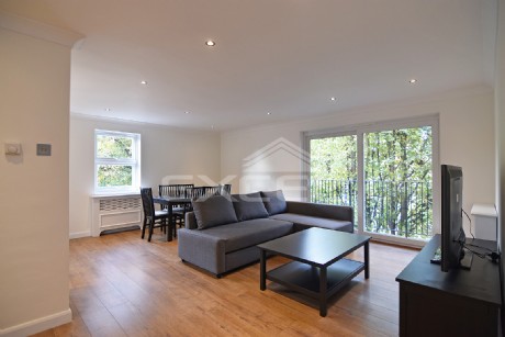 ２ベッドルームフラット賃貸物件 Parsons Lodge, 65 Priory Road NW6 3NH